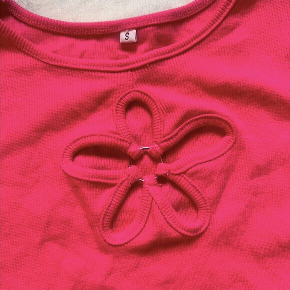 Early 2000's Cut-out Crop Top | Flower Cut Out | Hot Pink | Size S - Picture 3 of 10